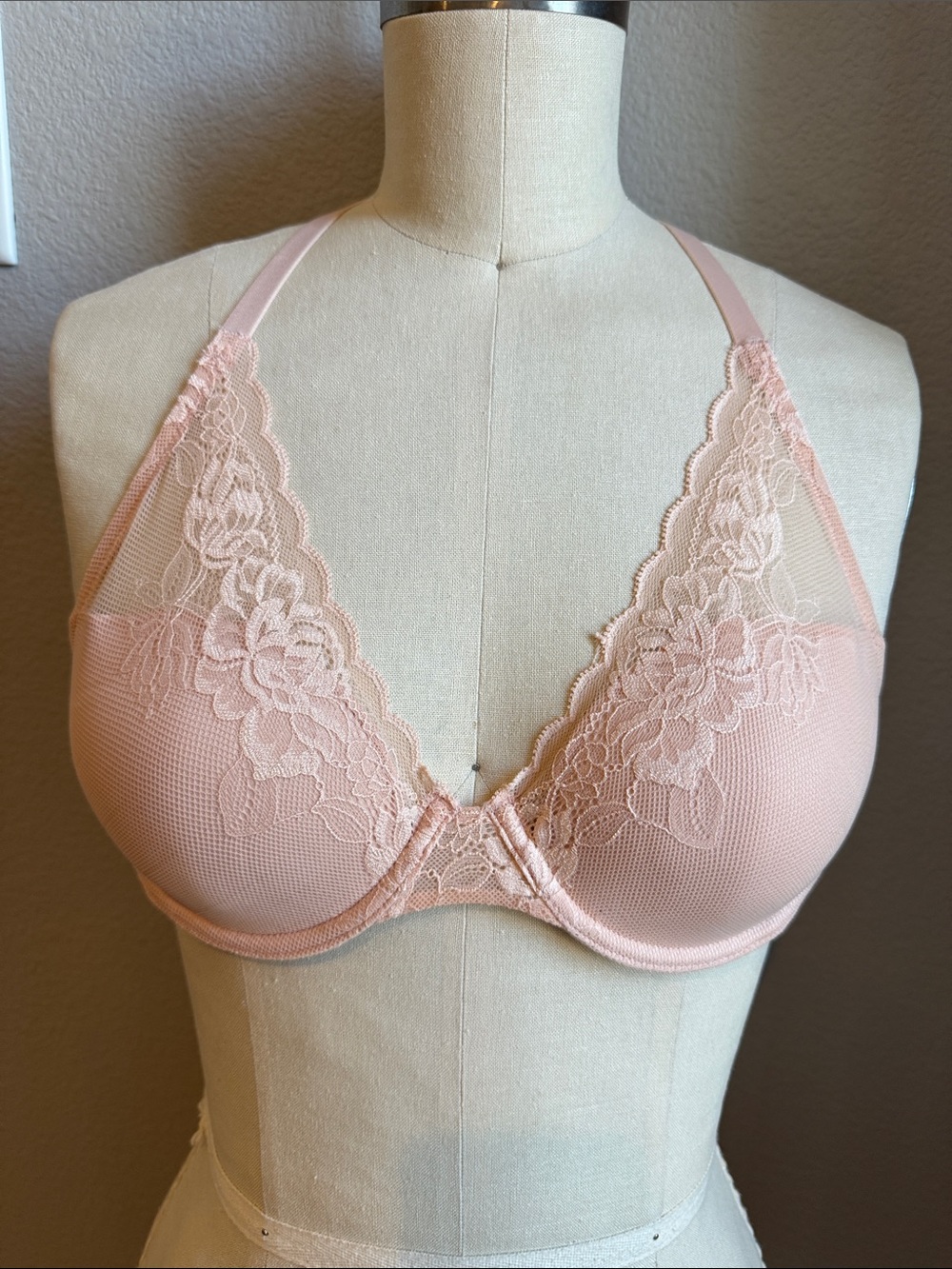 Natori Avail Blush Lace Plunge Underwire Bra